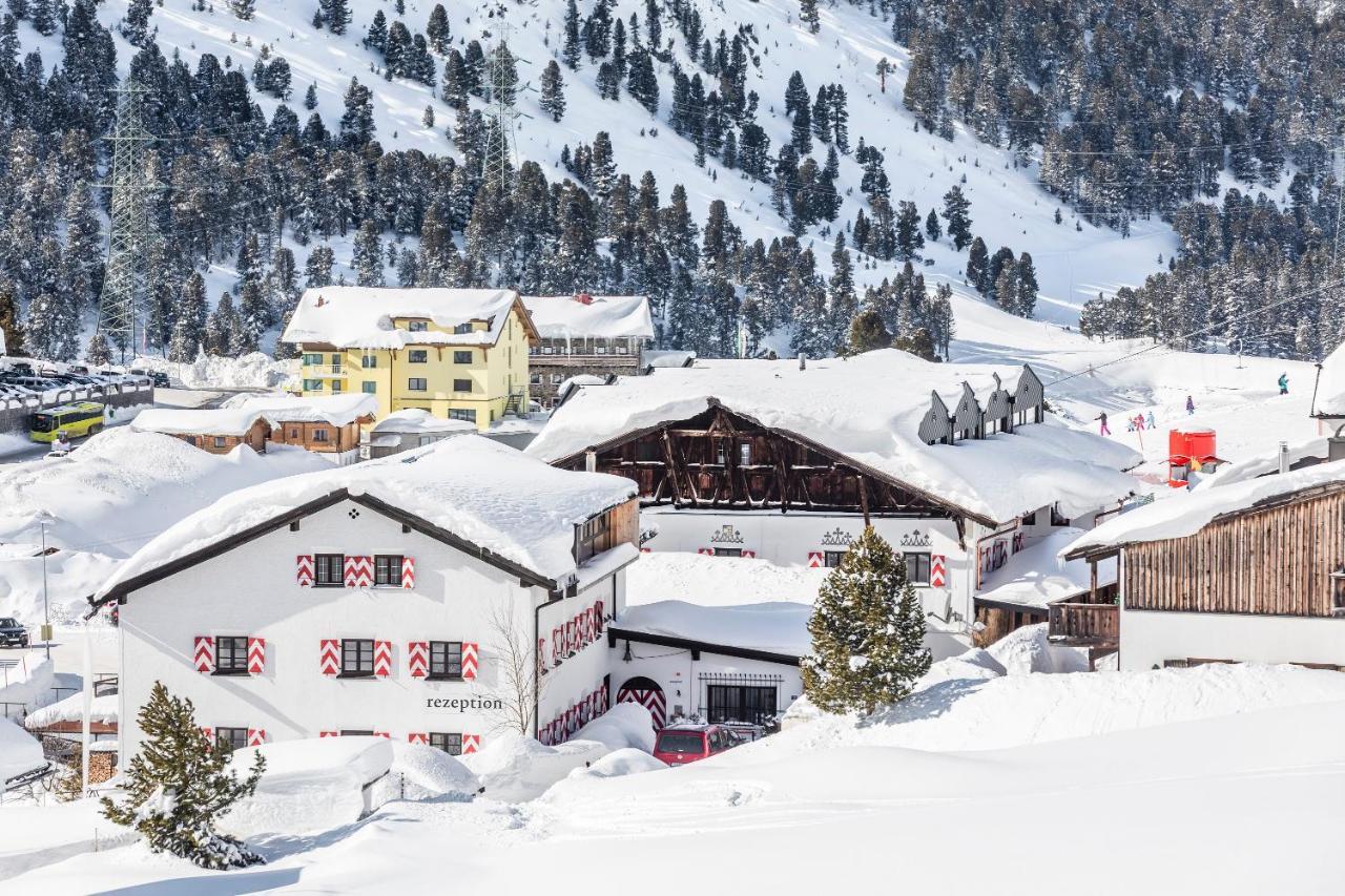 Hotel Jagdschloss Resort キュータイ エクステリア 写真
